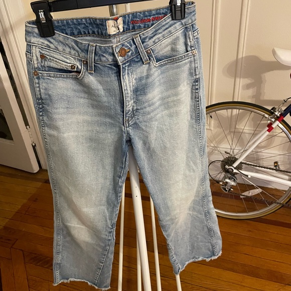 Alice and Olivia Jean Cropped - Picture 1 of 3